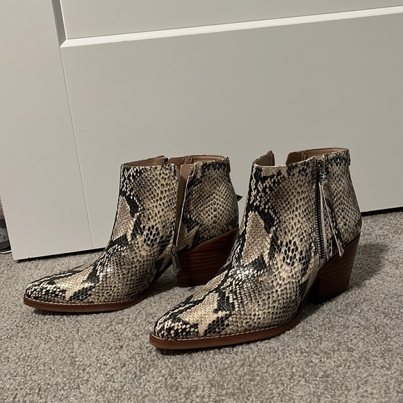 Sam Edelman Snake Skin Booties (6) - Picture 4 of 8
